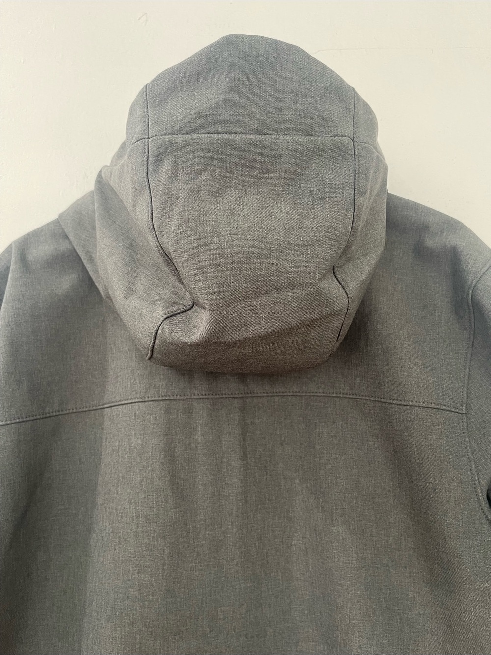 Quince Charcoal Gray Hooded Windbreaker Jacket - Picture 7 of 8